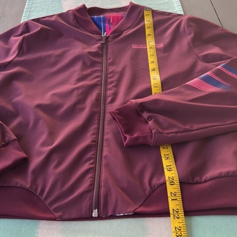 Skechers Burgundy Mammoth Reversible Bomber Jacket - Picture 10 of 10